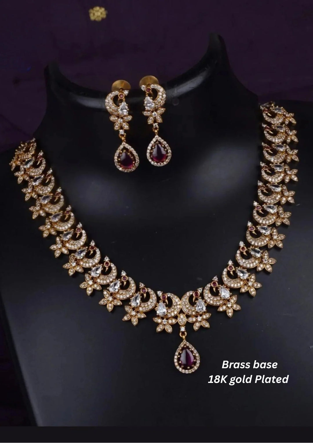 Victorian Brass Base Gold Plated Necklace With Earrings c 1011020