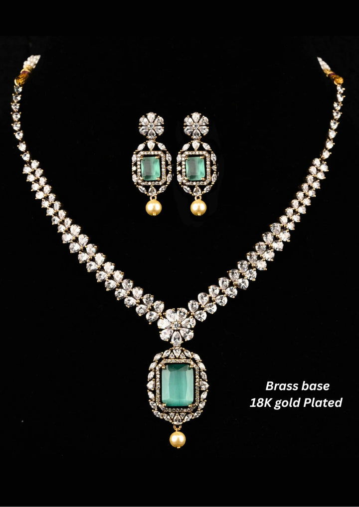 Victorian Brass Base Gold Plated Necklace With Earrings s 200061