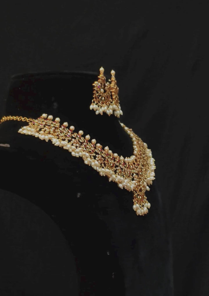 Kundan and beads matt finish Brass Base Gold Plated necklace set with earrings c 1015020